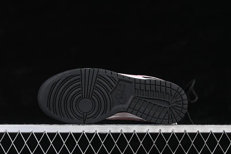 All categories Nk SB Dunk series Nk SB Dunk Low low-top sneakers Nike SB Dunk Low raspberry black pink deconstructed strap casual sneakers BP1120-059